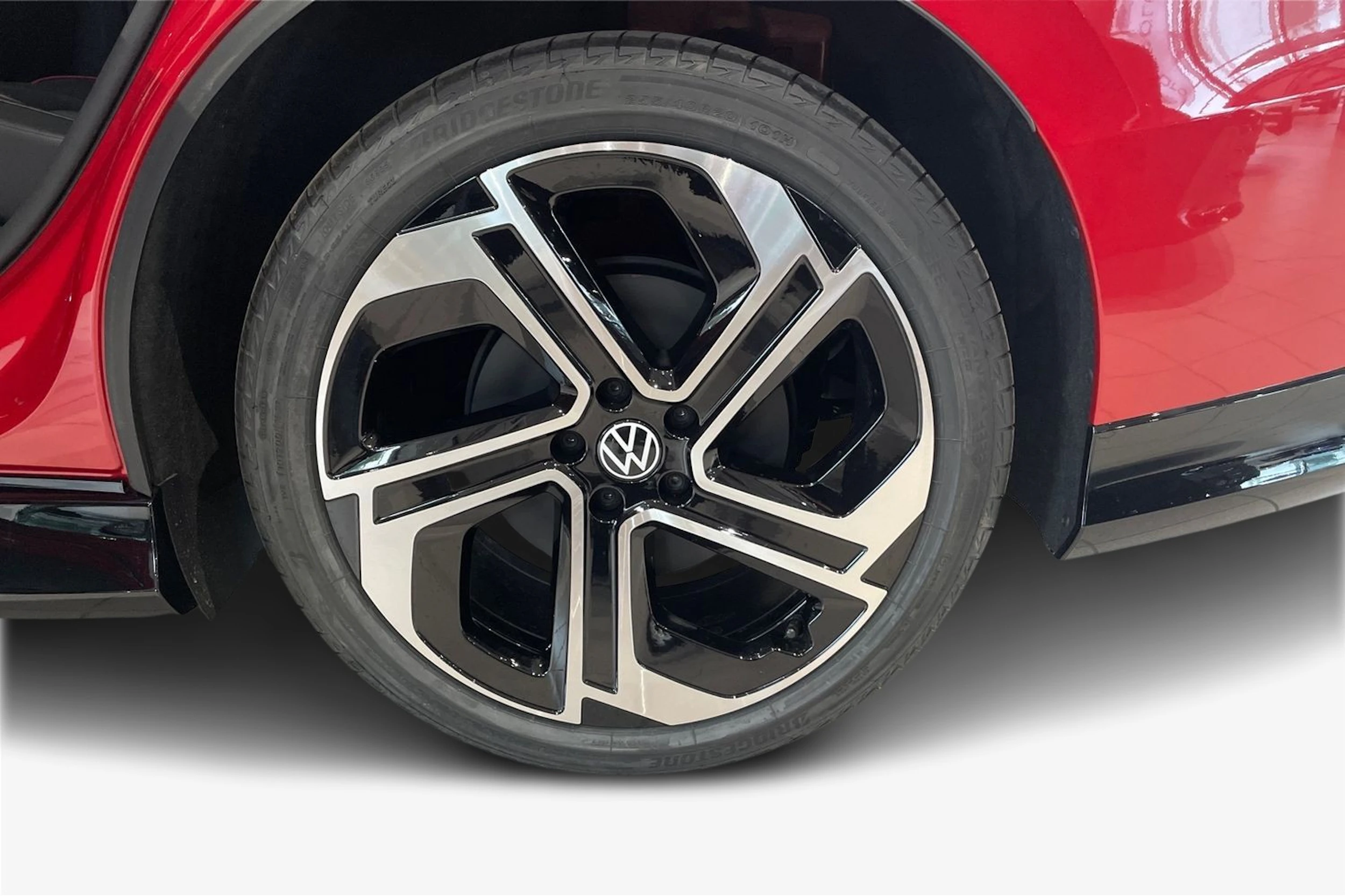 punainen Volkswagen ID.7 2026 kuva 9.