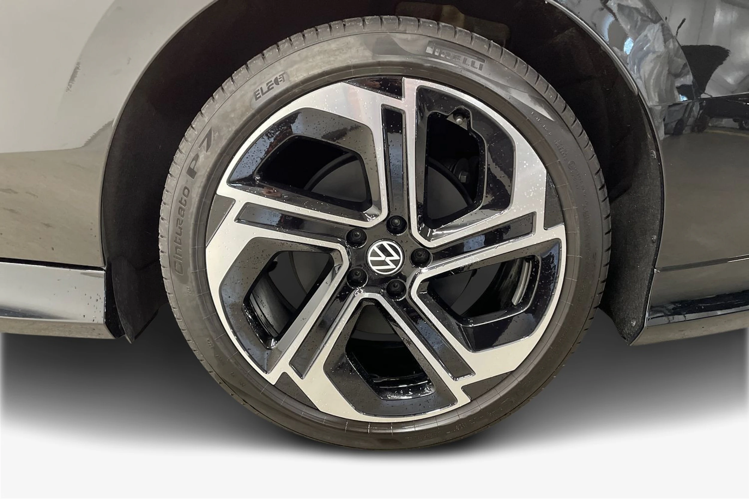 musta Volkswagen ID.7 2026 kuva 9.