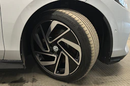 harmaa Volkswagen ID.7 2026 kuva 13.