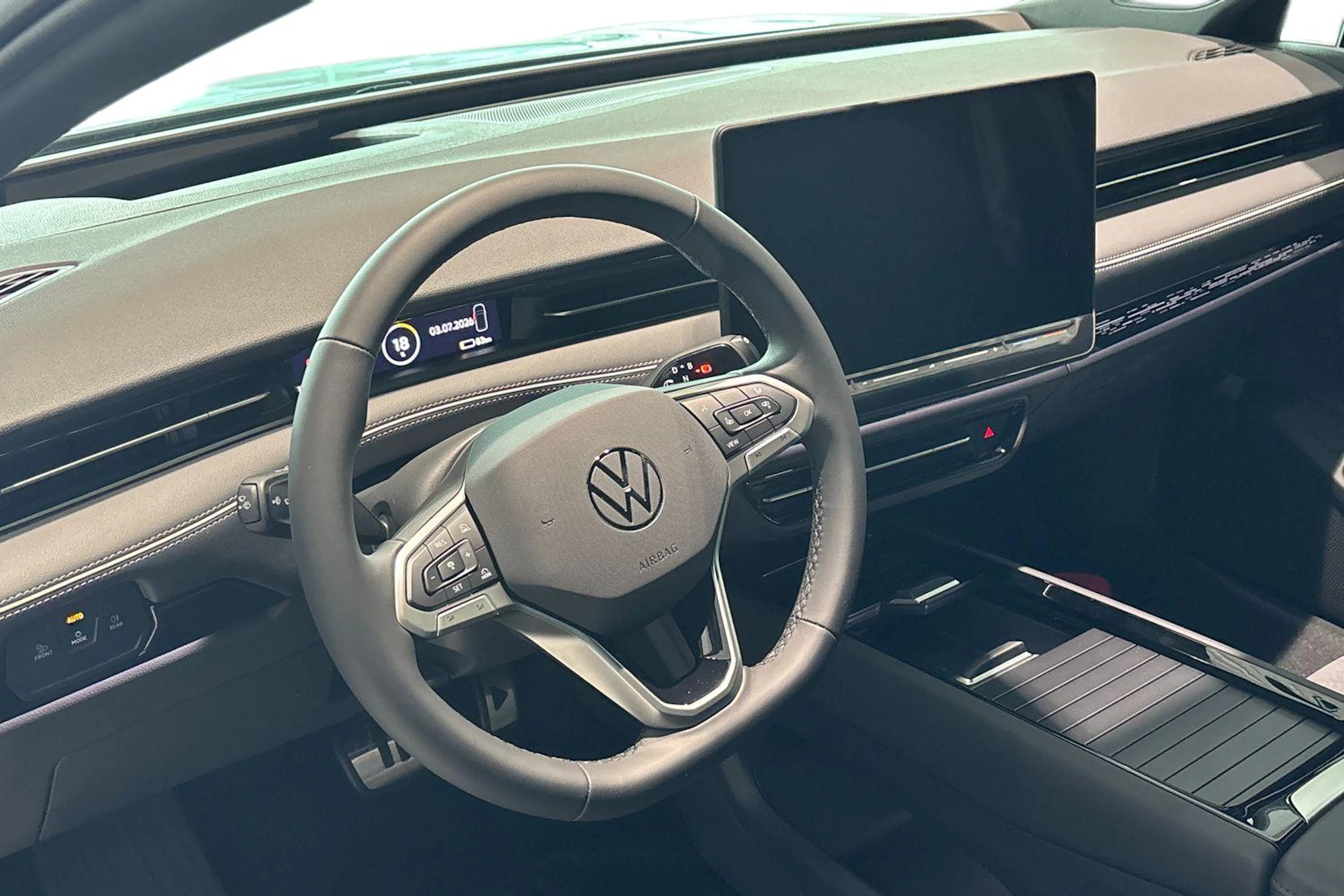 harmaa Volkswagen ID.7 2027 kuva 6.