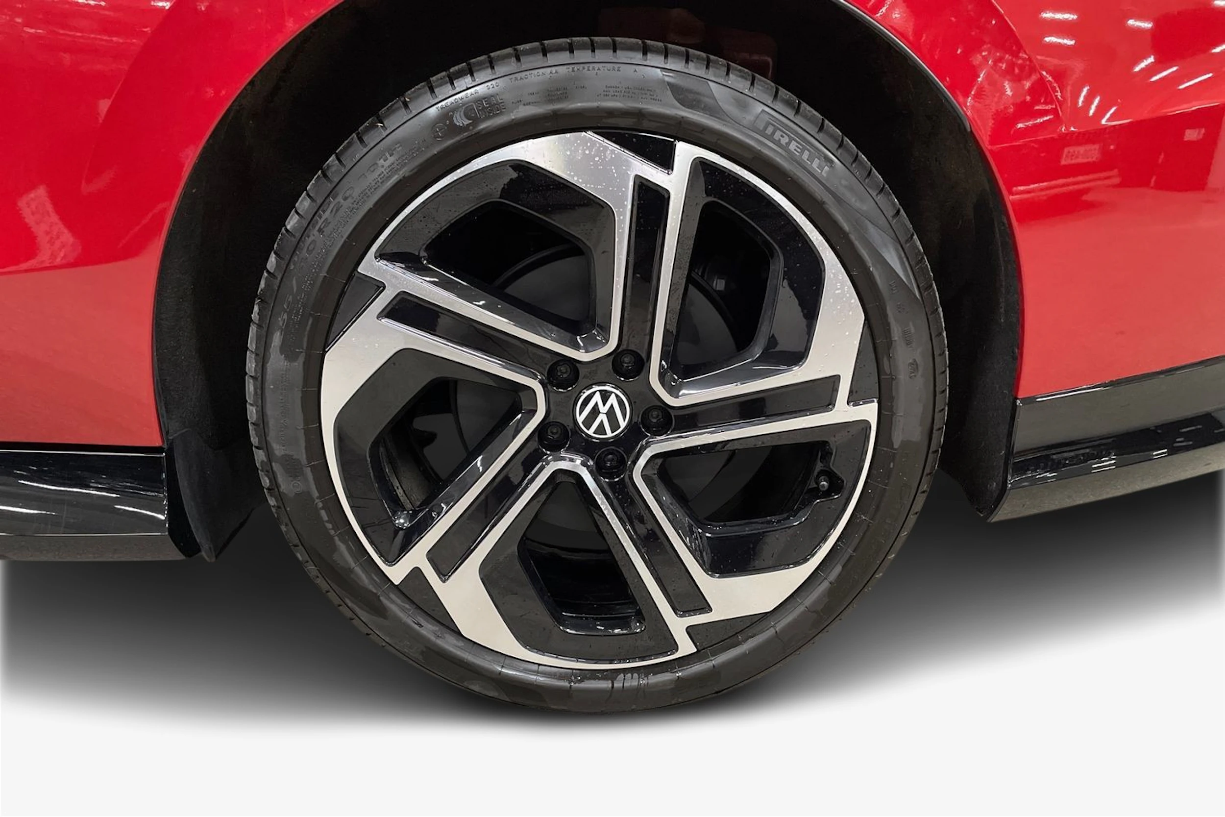 punainen Volkswagen ID.7 2026 kuva 9.