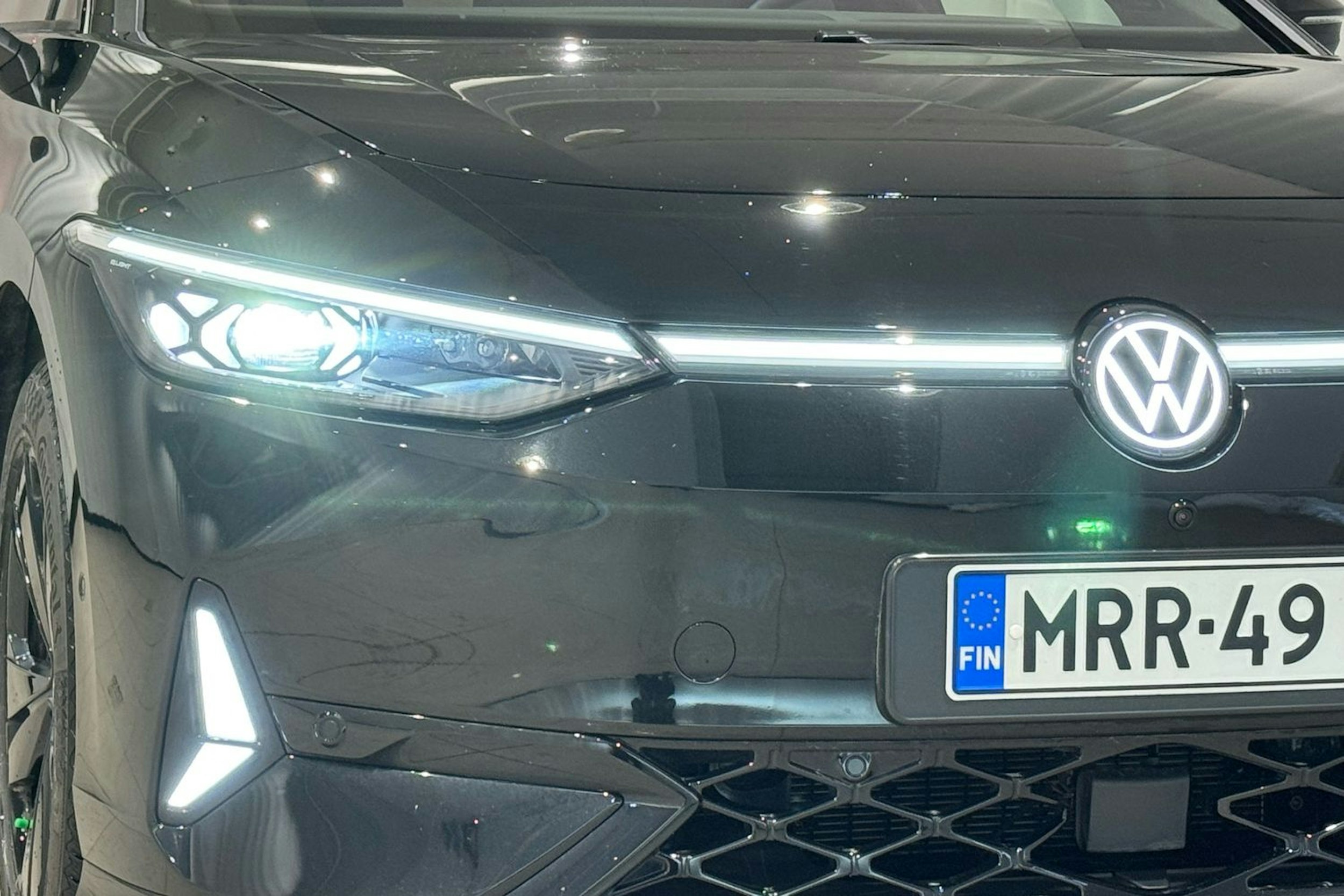 met. musta Volkswagen ID.7 2026 kuva 11.