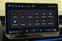 met. musta Volkswagen ID.7 2026 kuva 22.