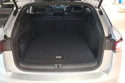 harmaa Volkswagen ID.7 2026 kuva 13.