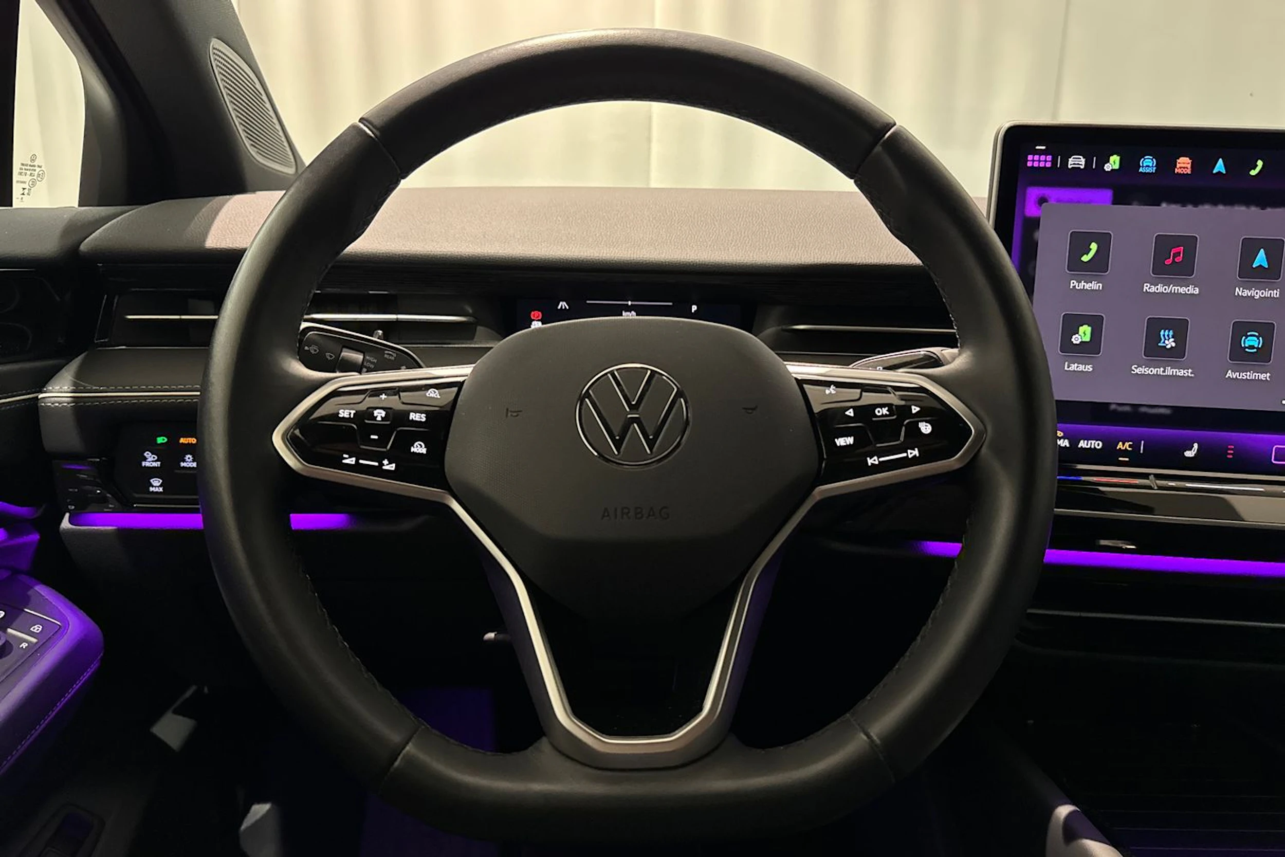 harmaa Volkswagen ID.7 2026 kuva 16.