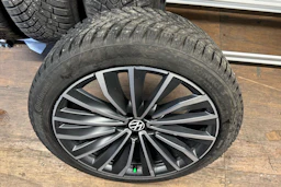 harmaa Volkswagen ID.7 2026 kuva 30.