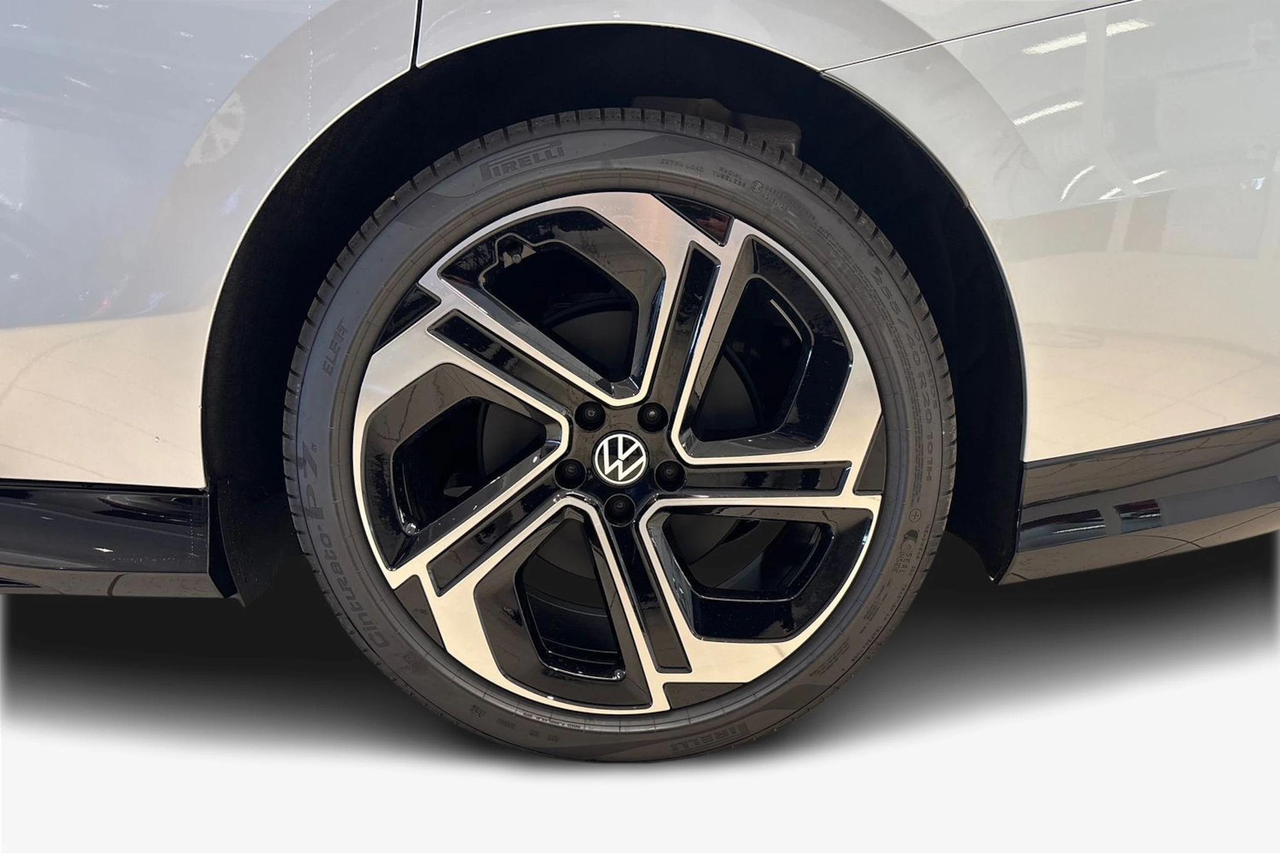 harmaa Volkswagen ID.7 2026 kuva 9.