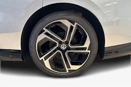 harmaa Volkswagen ID.7 2026 kuva 9.