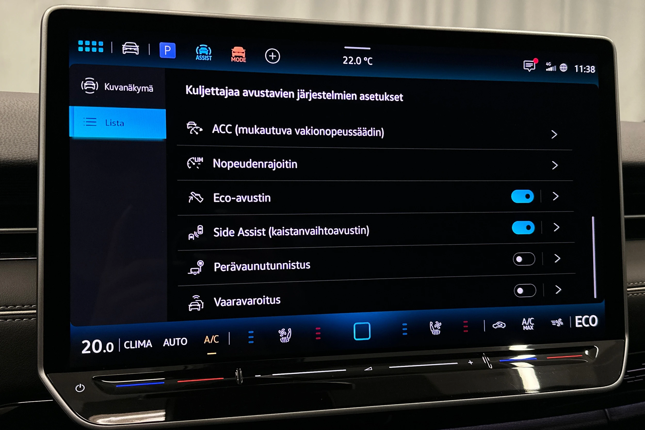 sininen Volkswagen ID.7 2026 kuva 30.