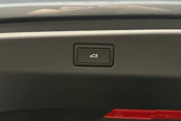 sininen Volkswagen ID.7 2026 kuva 43.