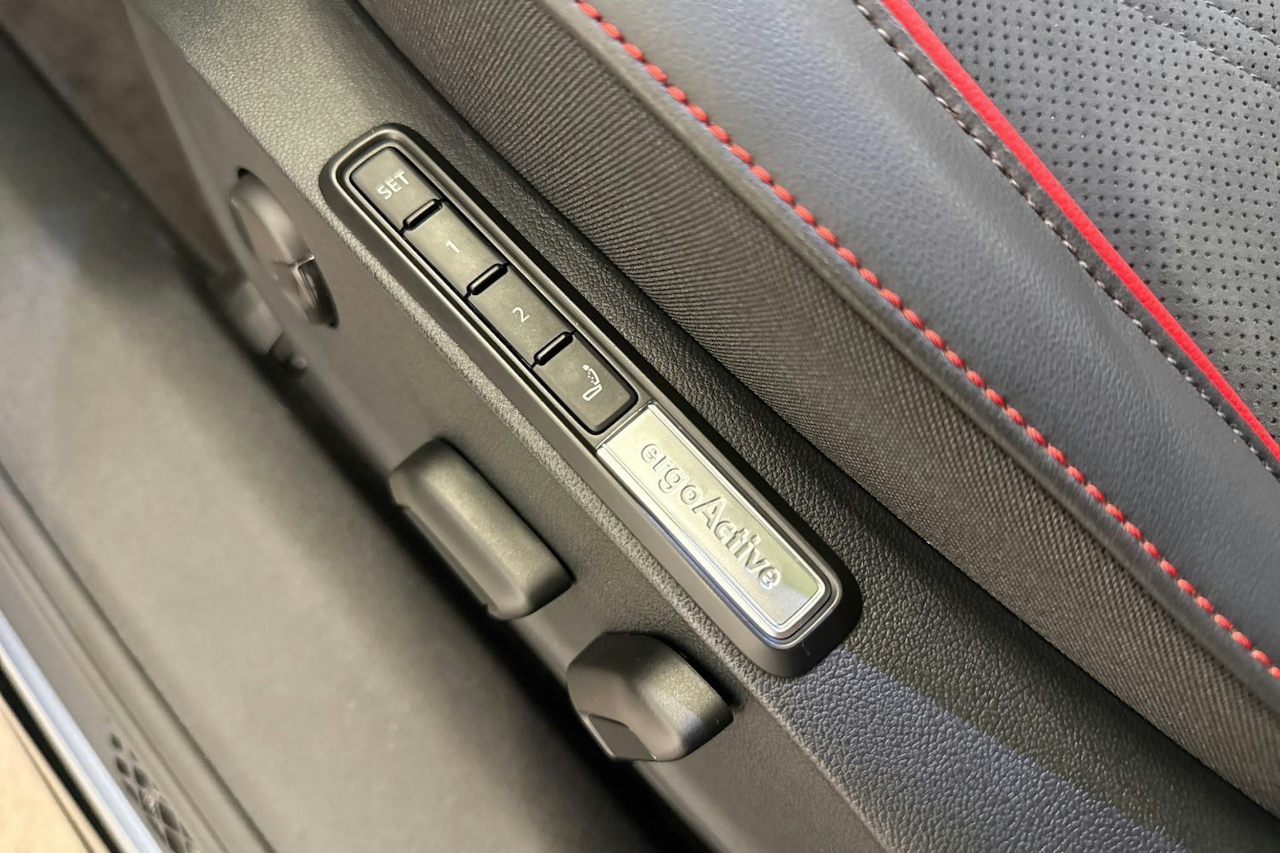 met. musta Volkswagen ID.7 2026 kuva 11.