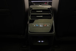 met. musta Volkswagen ID.7 2026 kuva 12.