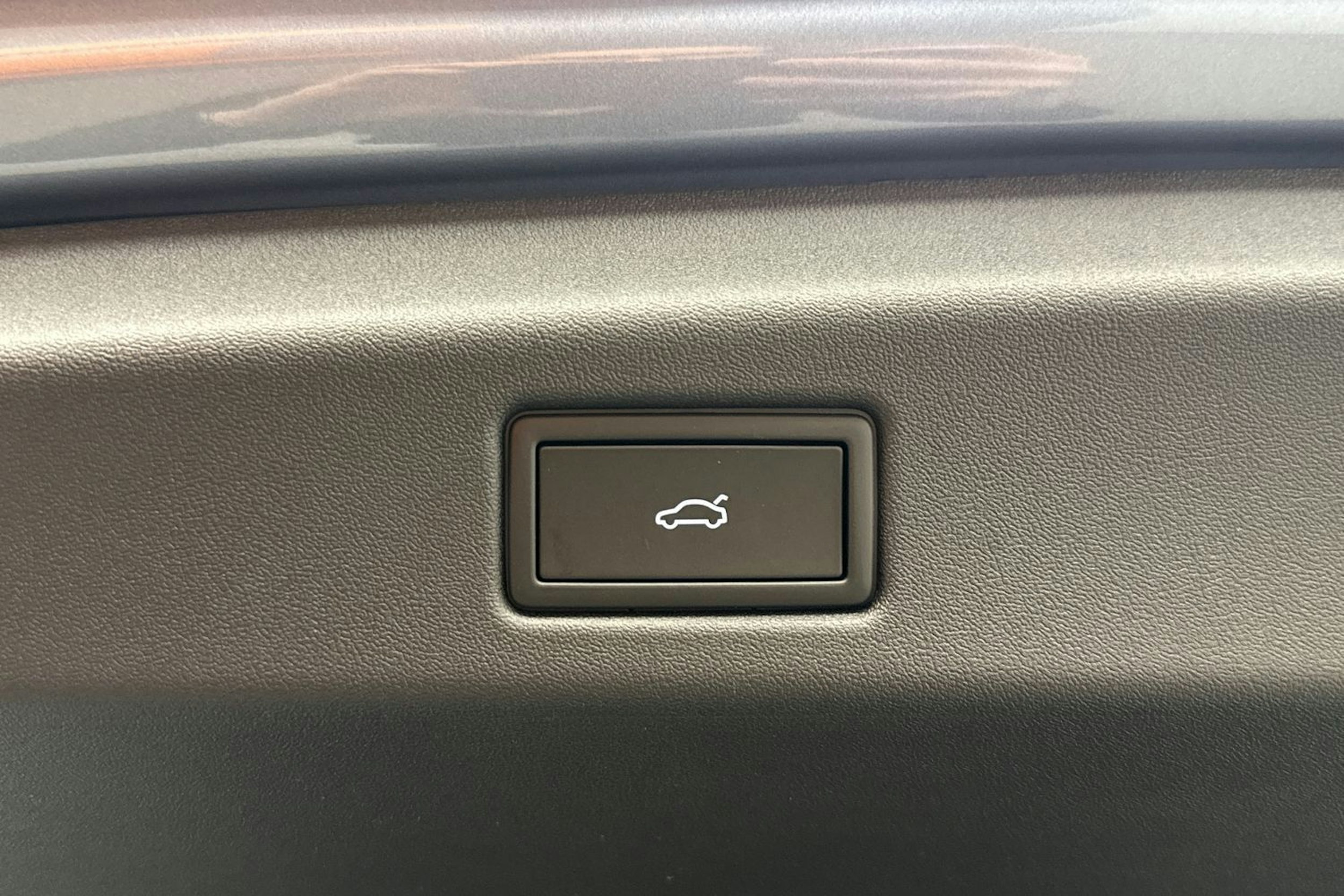 met. musta Volkswagen ID.7 2026 kuva 39.