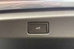 met. musta Volkswagen ID.7 2026 kuva 39.