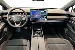 punainen Volkswagen ID.7 2026 kuva 7.