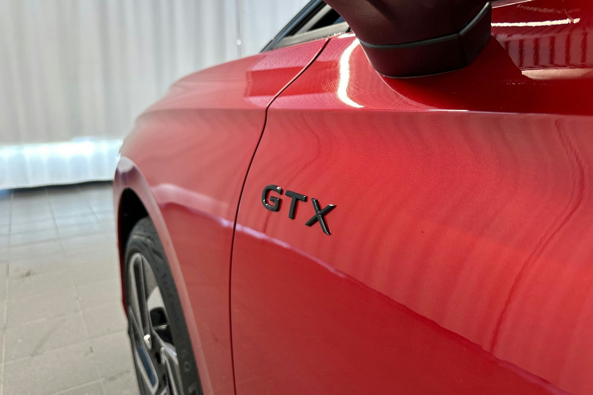 punainen Volkswagen ID.7 2026 kuva 37.