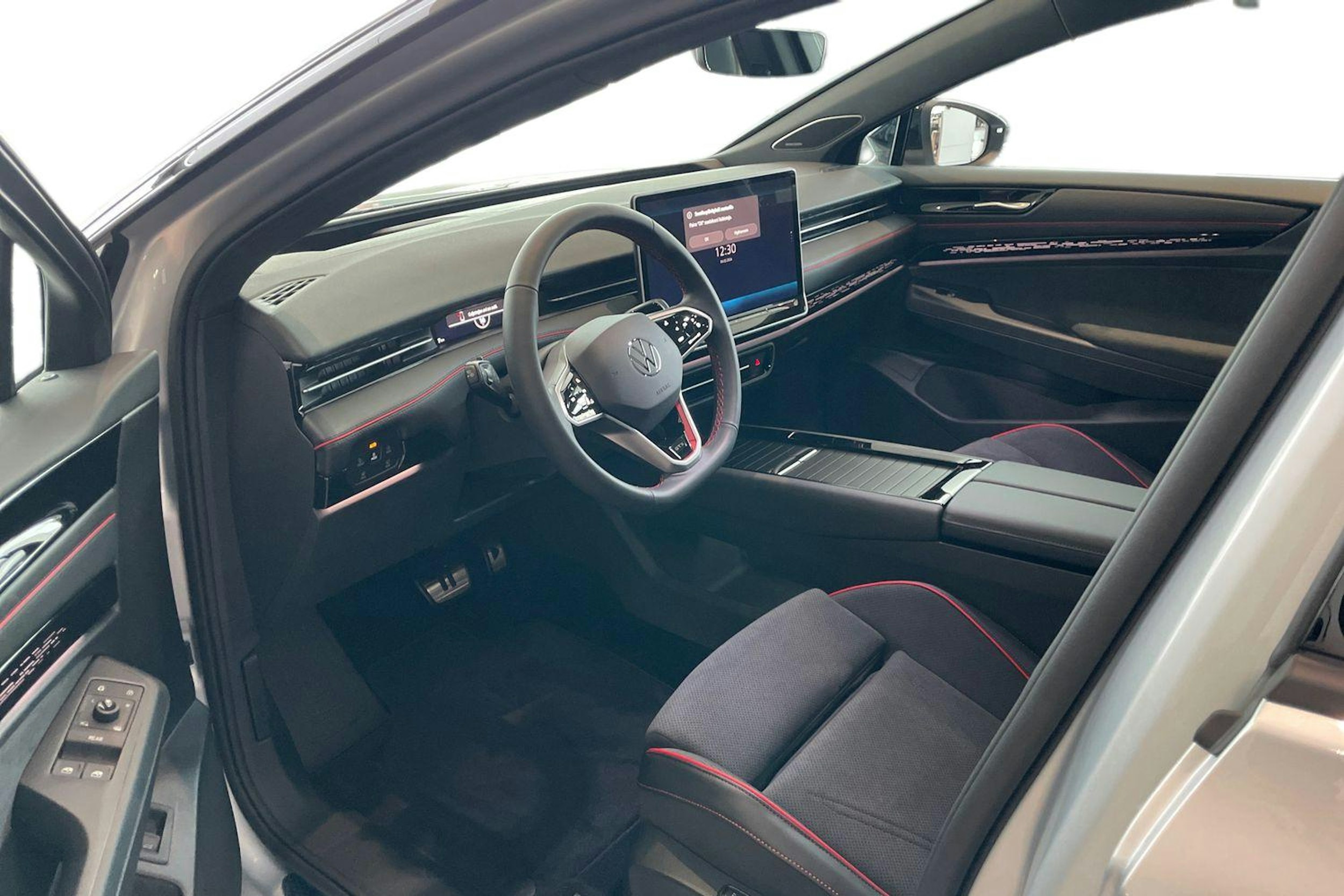 harmaa Volkswagen ID.7 2026 kuva 6.