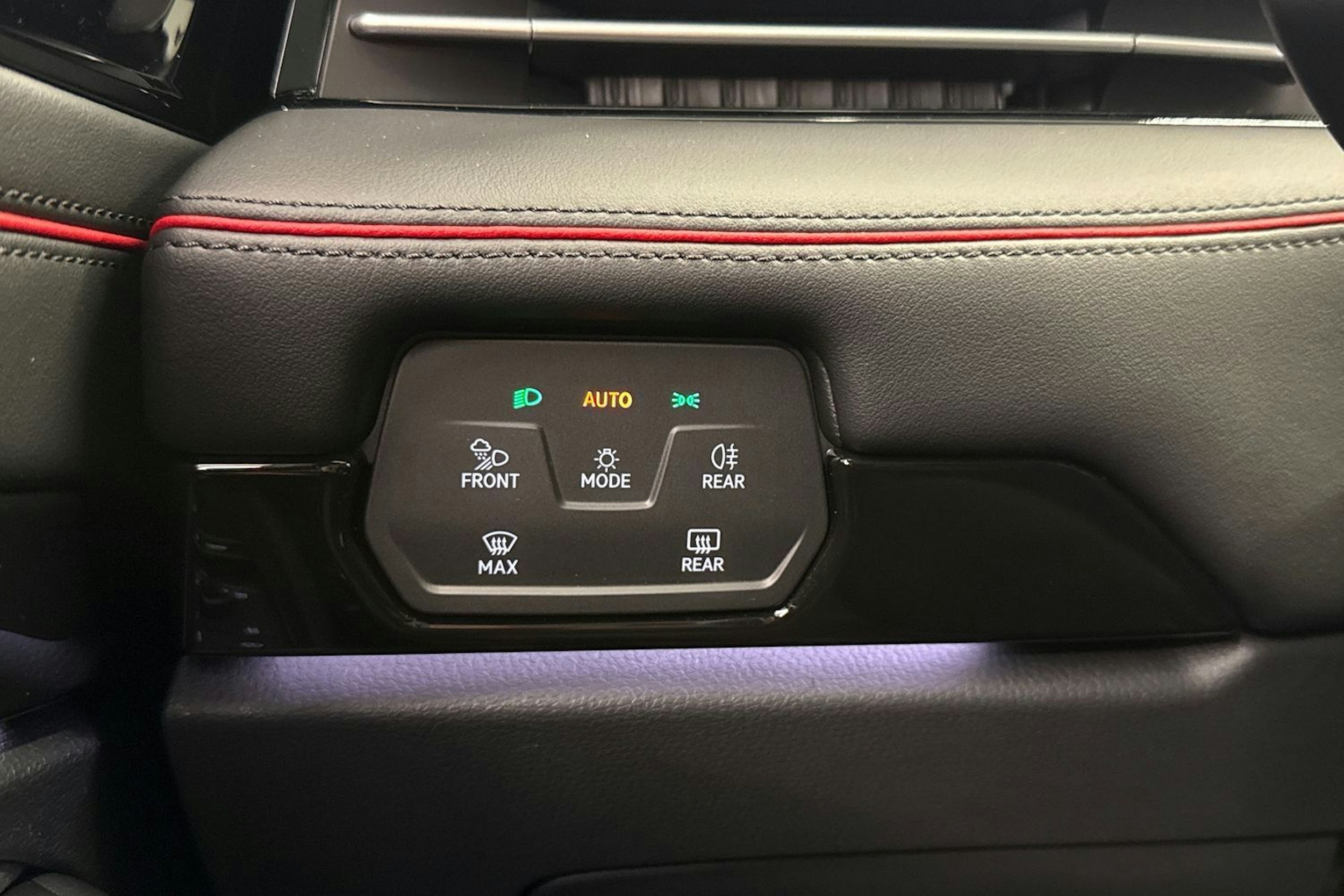 met. sininen Volkswagen ID.7 2026 kuva 20.