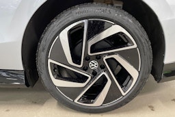 harmaa Volkswagen ID.7 2026 kuva 10.