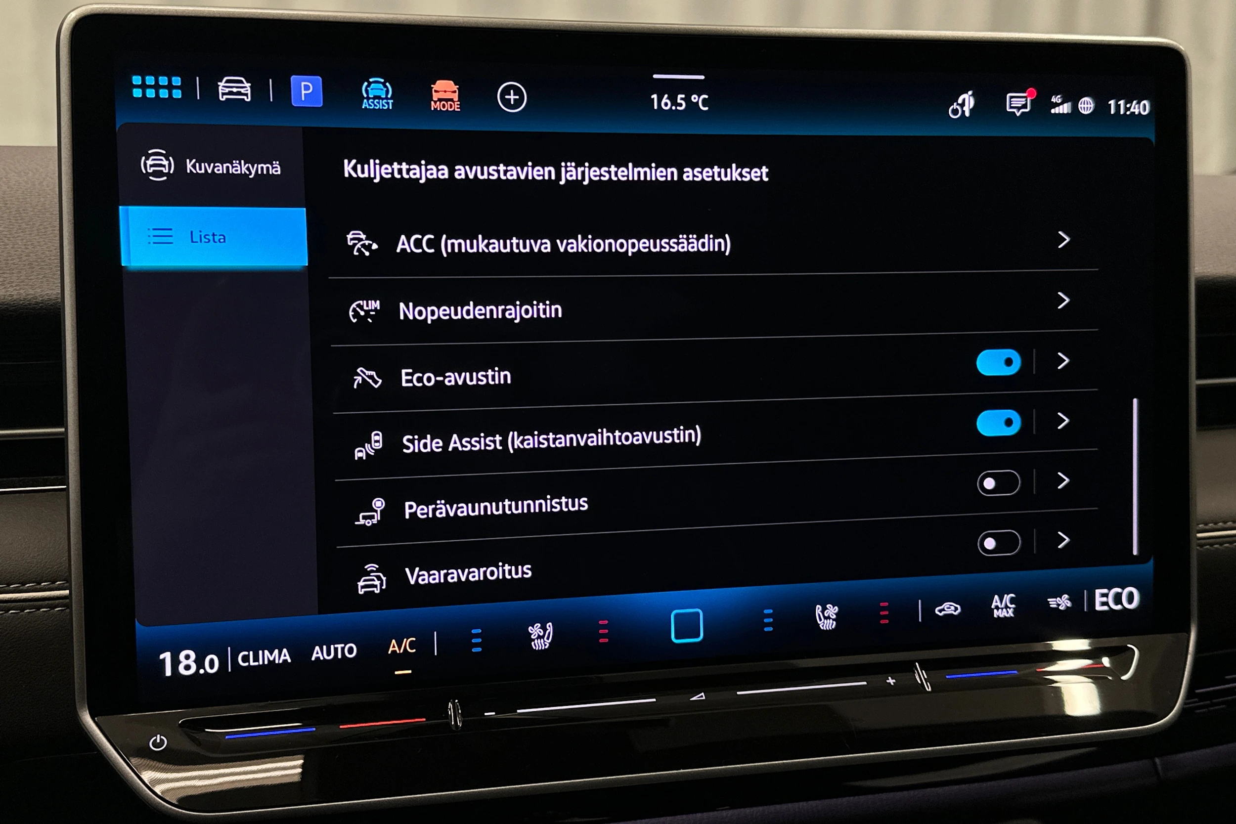 valkoinen Volkswagen ID.7 2026 kuva 29.