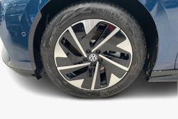 sininen Volkswagen ID.7 2026 kuva 9.
