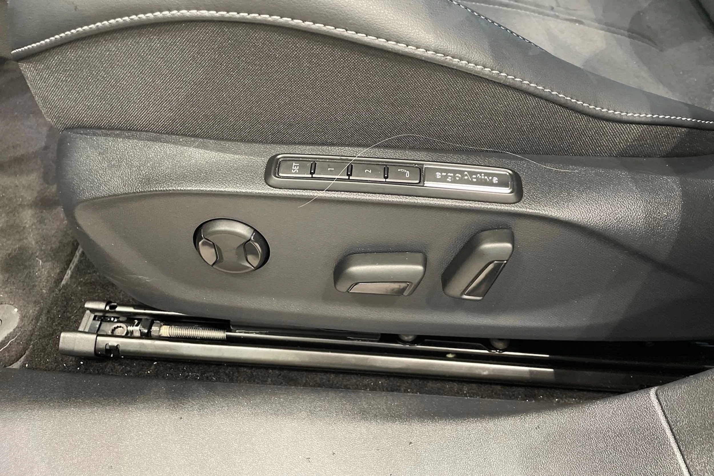 sininen Volkswagen ID.7 2026 kuva 12.