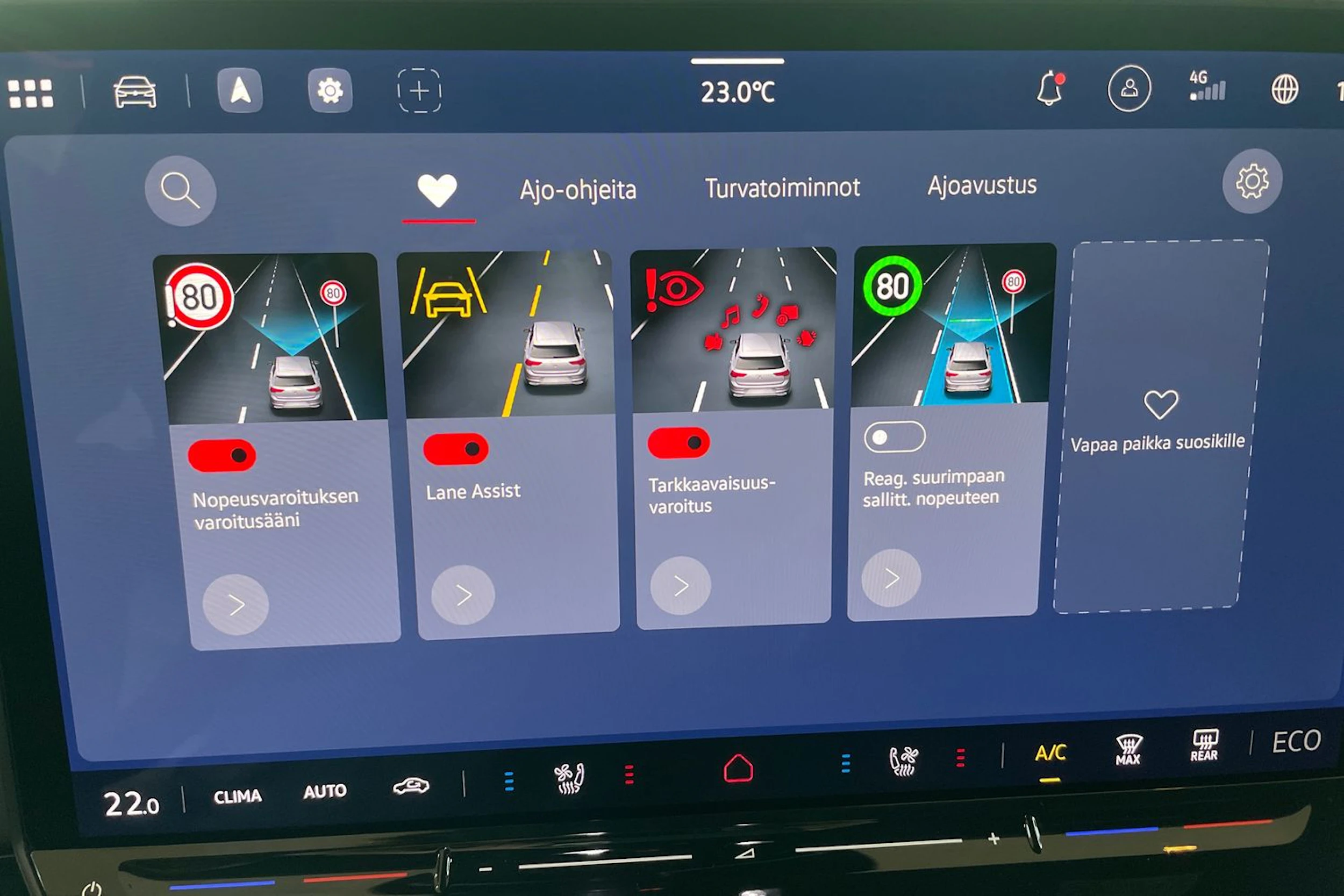 punainen Volkswagen ID.7 2026 kuva 15.