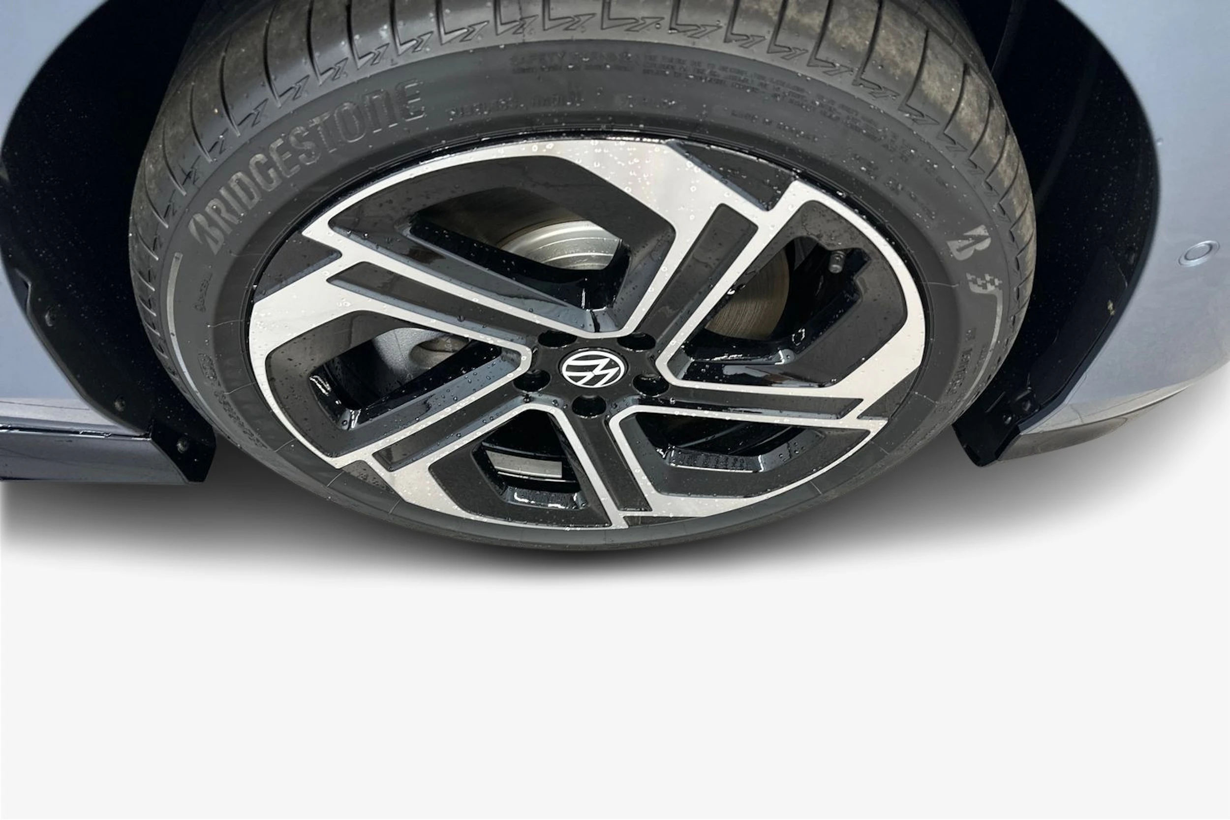 sininen Volkswagen ID.7 2026 kuva 9.