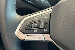 valkoinen Volkswagen ID.7 2026 kuva 25.
