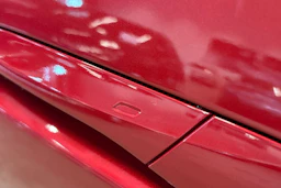 punainen Volkswagen ID.7 2026 kuva 15.
