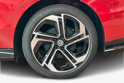punainen Volkswagen ID.7 2026 kuva 9.
