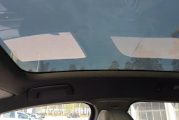 met. punainen Volkswagen ID.7 2026 kuva 23.