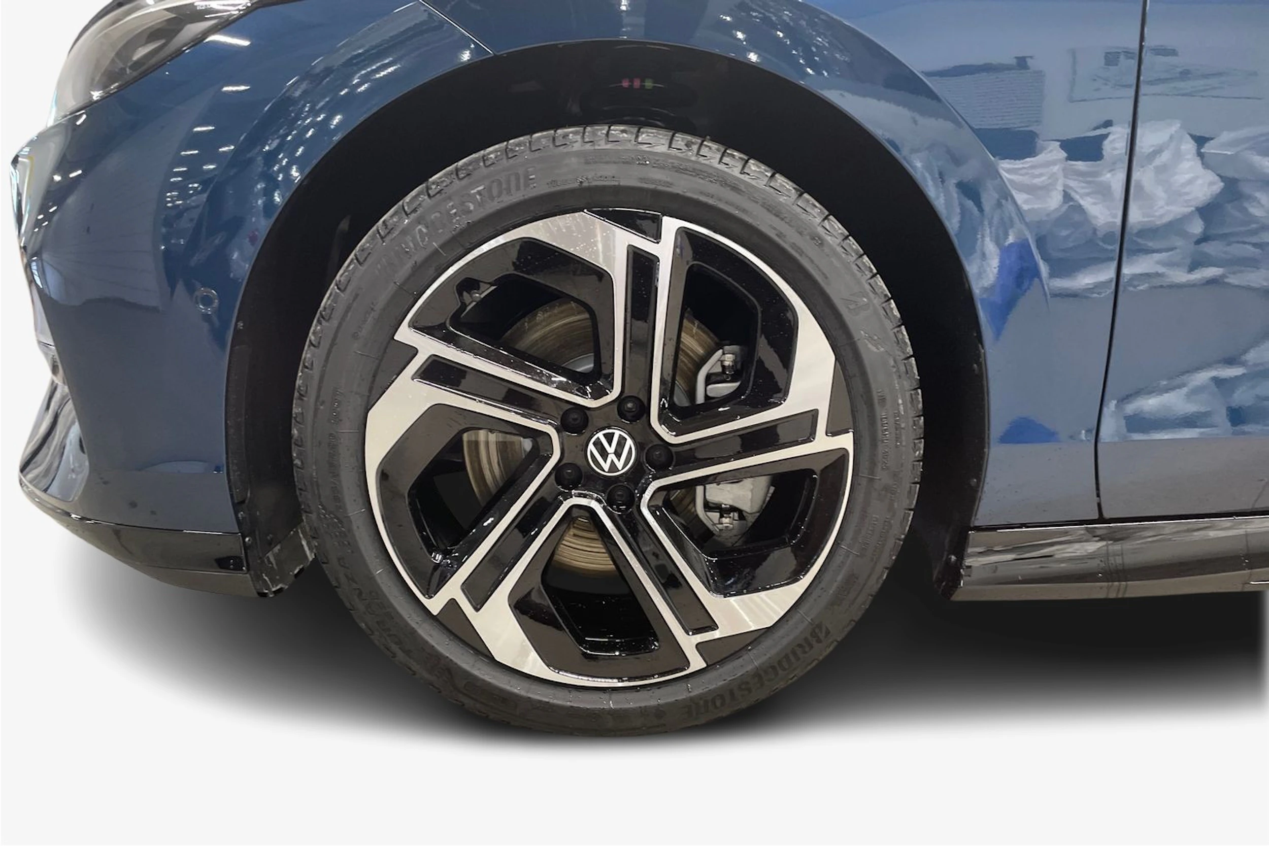 sininen Volkswagen ID.7 2026 kuva 12.