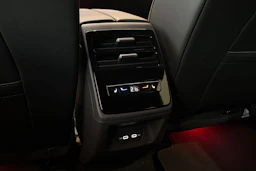 met. valkoinen Volkswagen ID.7 2026 kuva 13.