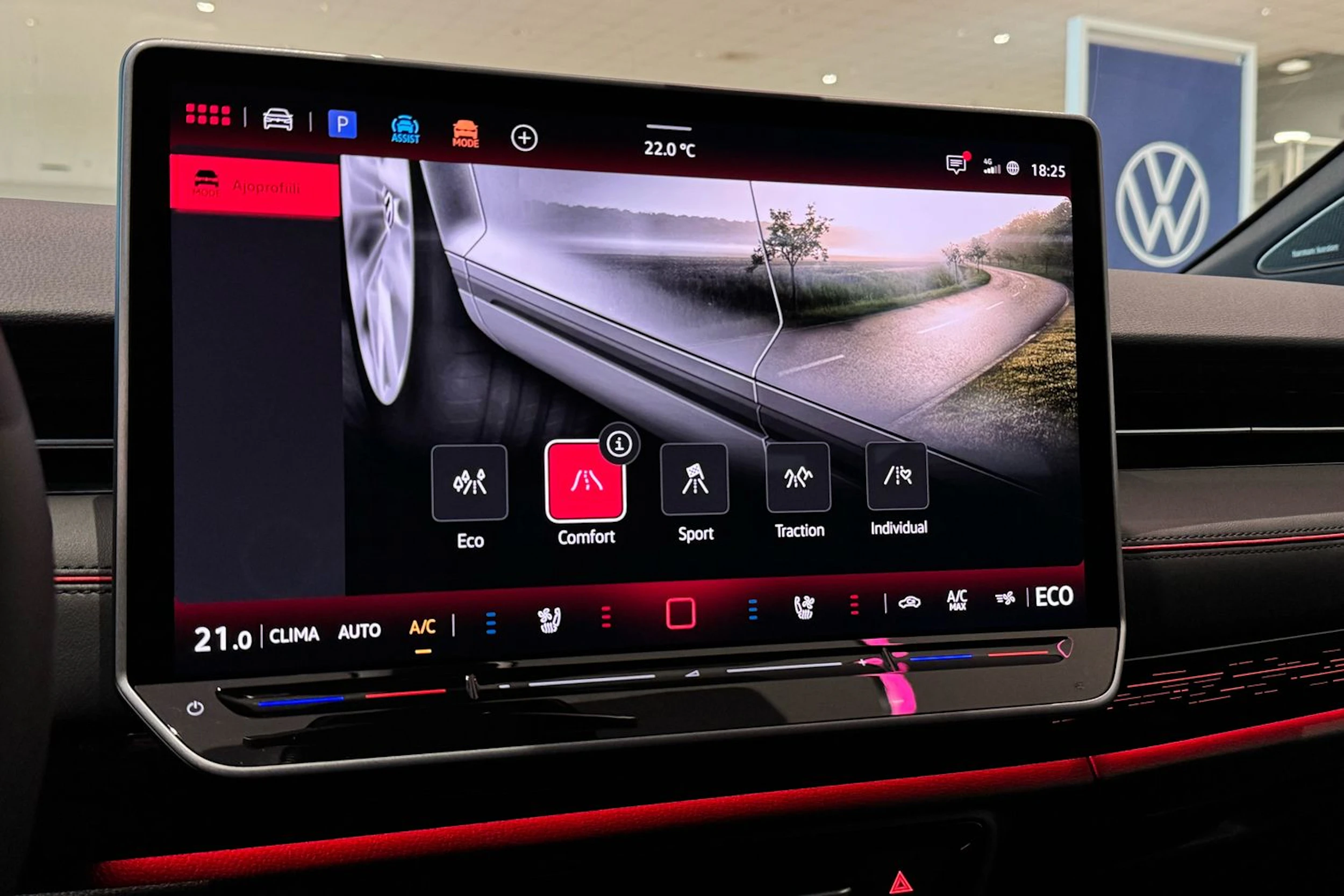 met. valkoinen Volkswagen ID.7 2026 kuva 25.