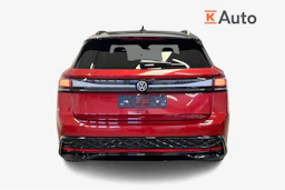 punainen Volkswagen ID.7 2026 kuva 3.