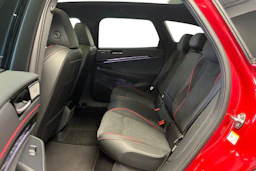 punainen Volkswagen ID.7 2026 kuva 8.