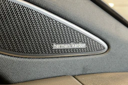 punainen Volkswagen ID.7 2026 kuva 15.