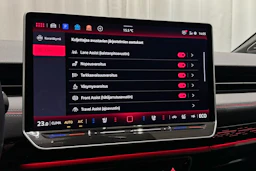 met. punainen Volkswagen ID.7 2026 kuva 22.