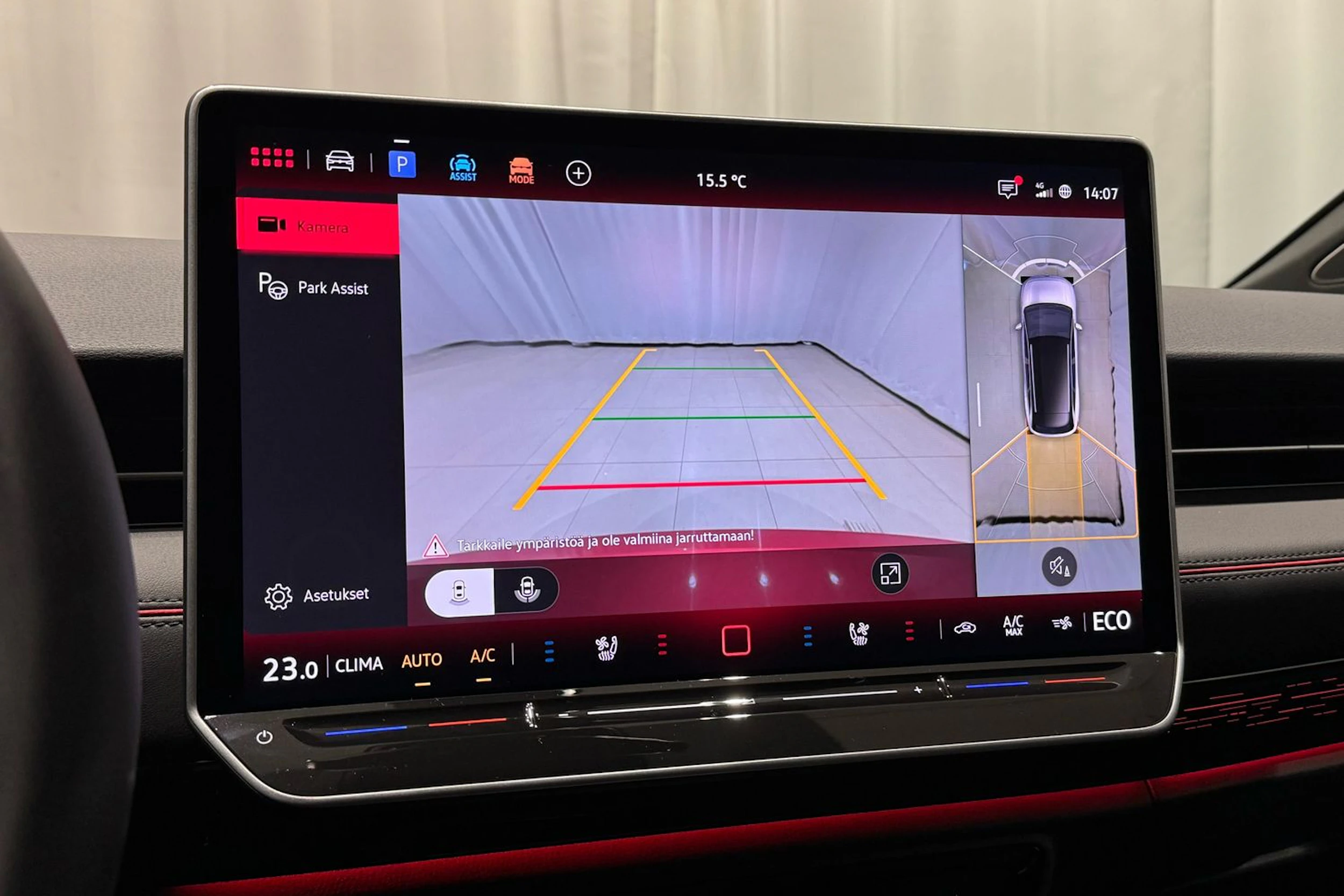 met. punainen Volkswagen ID.7 2026 kuva 27.