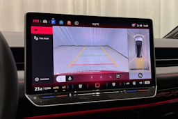 met. punainen Volkswagen ID.7 2026 kuva 27.