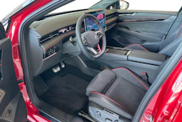 punainen Volkswagen ID.7 2026 kuva 6.