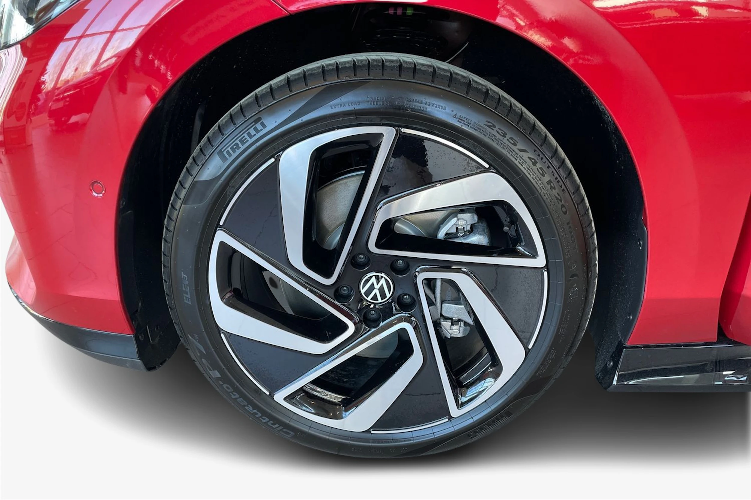 punainen Volkswagen ID.7 2026 kuva 9.