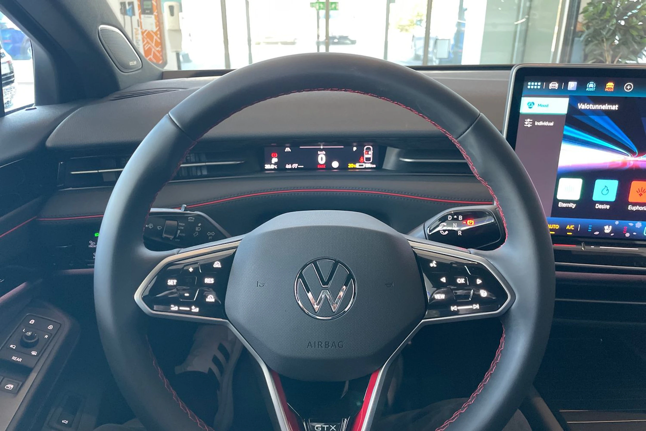 punainen Volkswagen ID.7 2026 kuva 19.