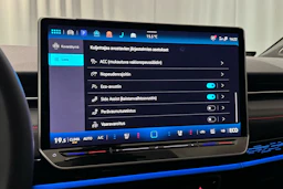 punainen Volkswagen ID.7 2026 kuva 30.