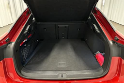 punainen Volkswagen ID.7 2026 kuva 33.