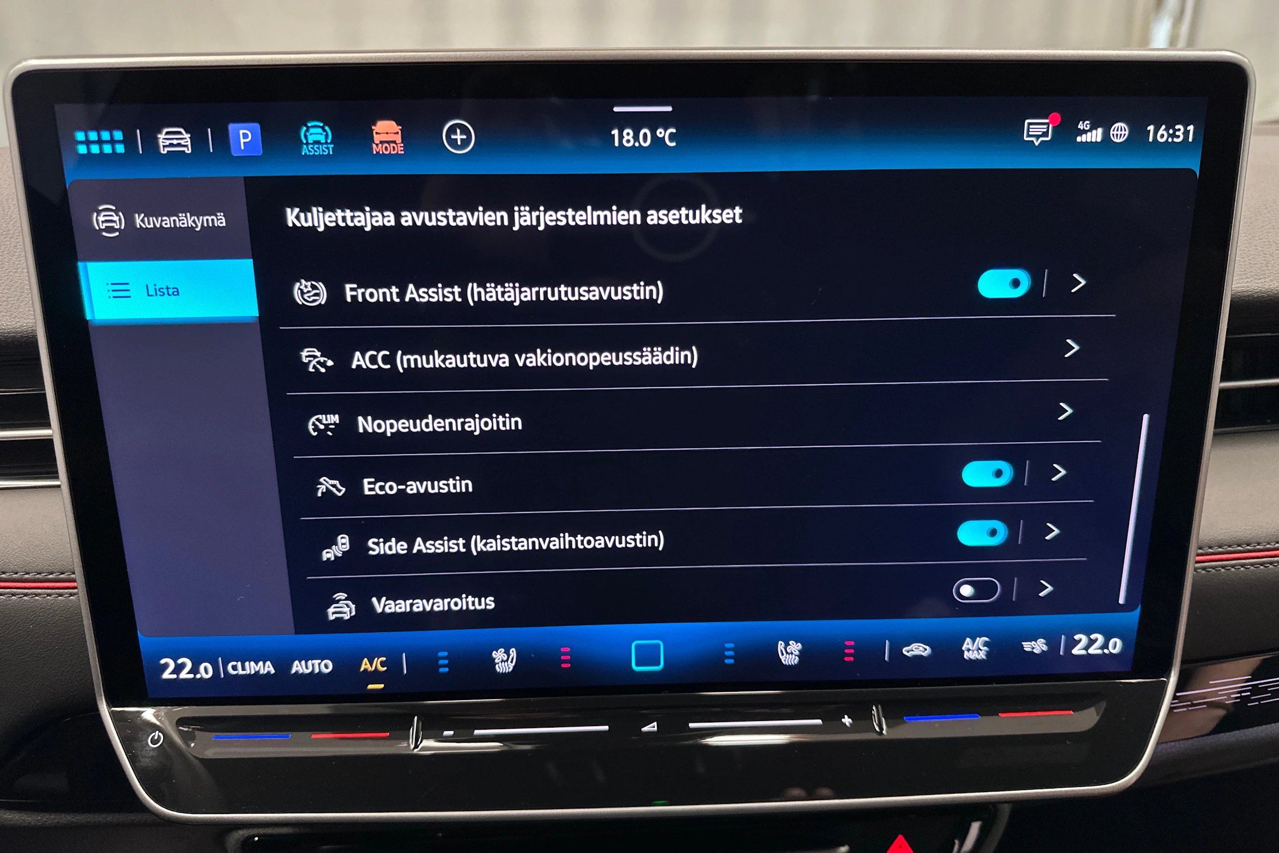 harmaa Volkswagen ID.7 2026 kuva 28.
