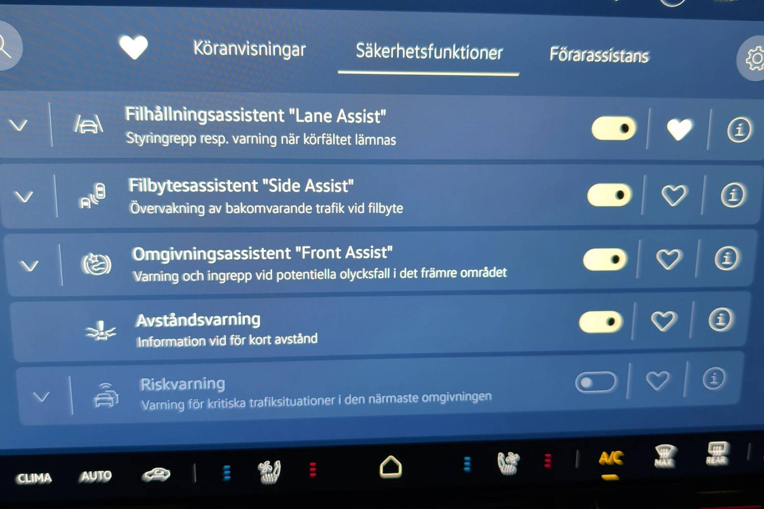 met. sininen Volkswagen ID.7 2027 kuva 15.