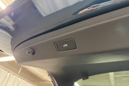 sininen Volkswagen ID.7 2026 kuva 34.