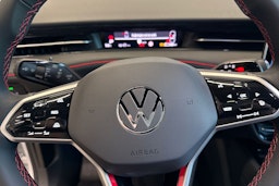 valkoinen Volkswagen ID.7 2026 kuva 15.